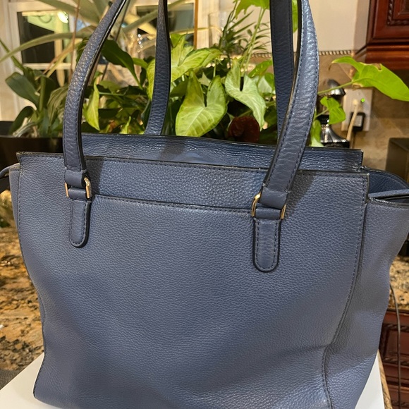 KATE SPADE SATCHEL. EUC. - Picture 3 of 9